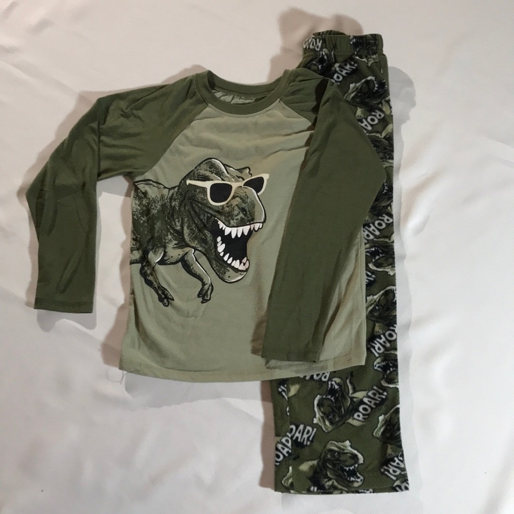 Dinosaur Pajamas Size 6/7